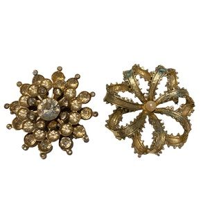 Lot Of 2 Vintage Brooches Rhinestones Ribbon Flower Starburst Snowflake